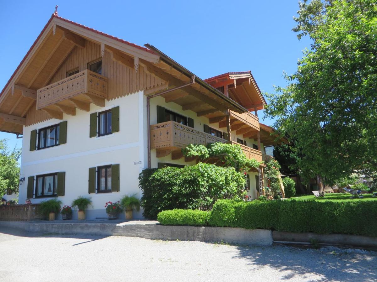 Landhaus Familie Doll Ferienwohnung Sunnawind Bichl Exterior foto